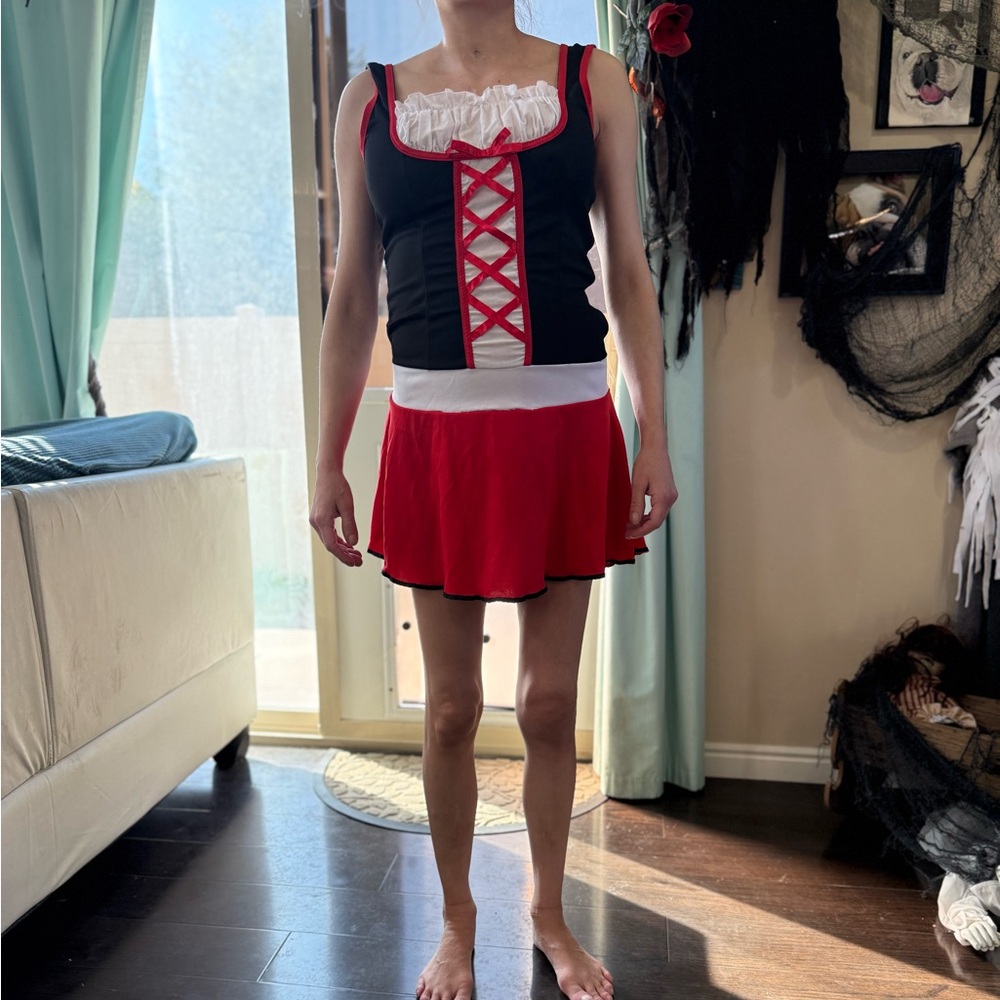 Leg Avenue costume small